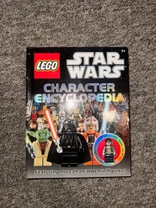 Enciklopedija Lego SW sa figurom