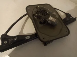 Podizač stakla auto, Škoda Fabia