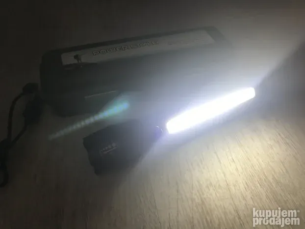 JAKA led lampa punjiva 3u1 Aluminijumska