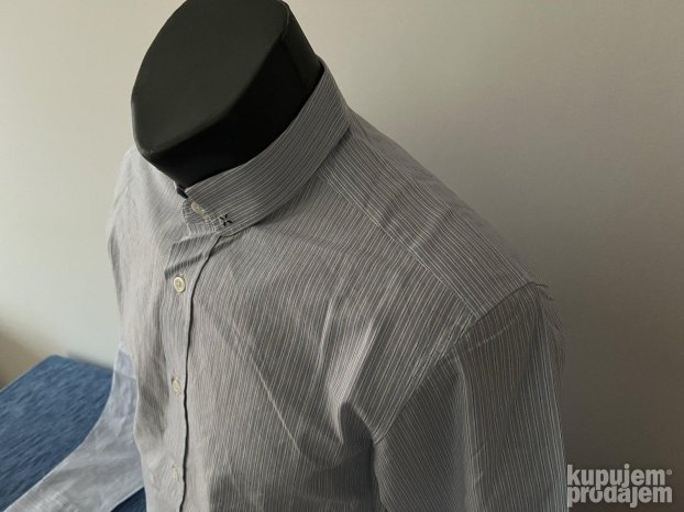 Muska kosulja (M) dezen plavo-belih sitnih prugica HUGO BOSS