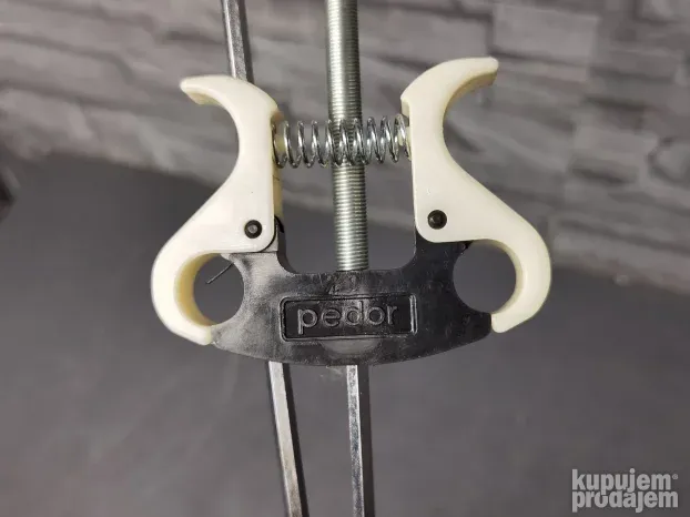 Pedor sipke za rastezanje obuce