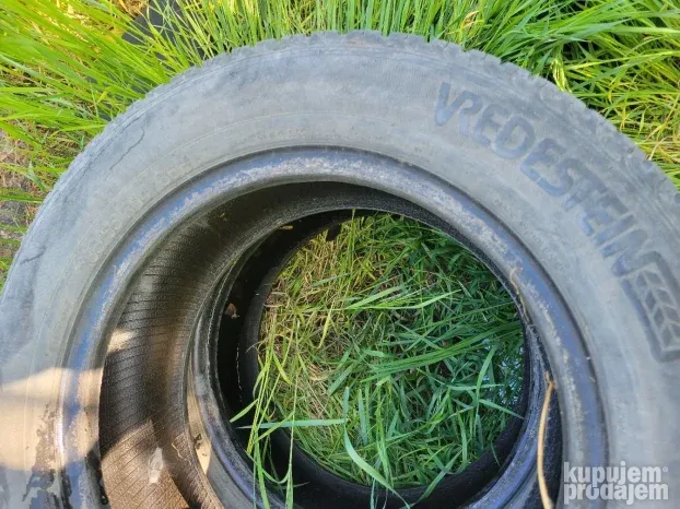 Vredestein 185 65 14 2kom