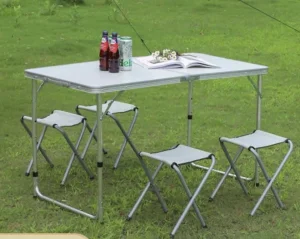 Rasklopivi sto i stolice