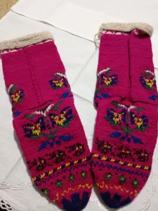 Čarape za folklor ručni rad vuna