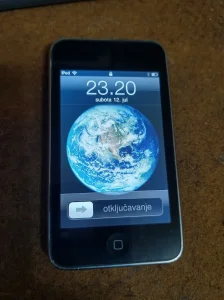 Apple iPod Touch  8GB