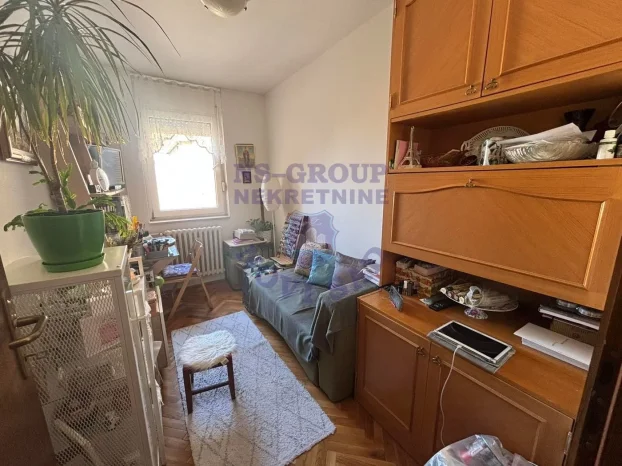 Detelinara, 3.0 trosoban, 68 m²