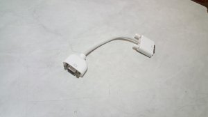 dvi i adapter na vga apple ispravan 23cm
