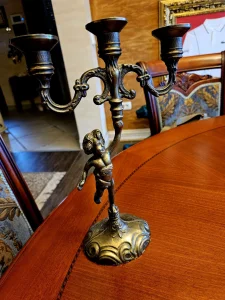 Stari svecnjak andjeo sreće, barok italia, 30 cm