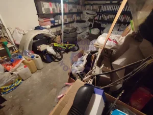 Garaža u suterenu zgrade u centru