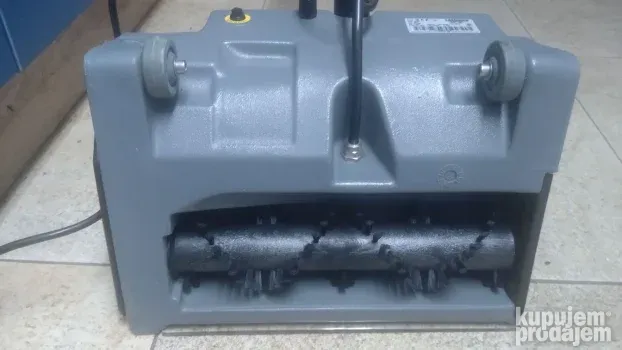 Karcher puzzi 10/2 ekstrakciona roto cetka