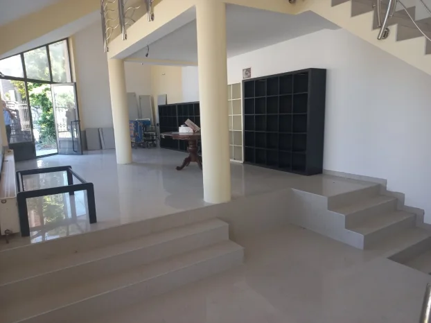 Poslovni prostor izdavanje 115 m2, Aerodrom