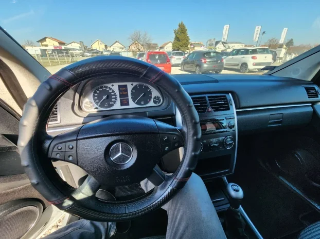 2006 Mercedes B 170 1700
