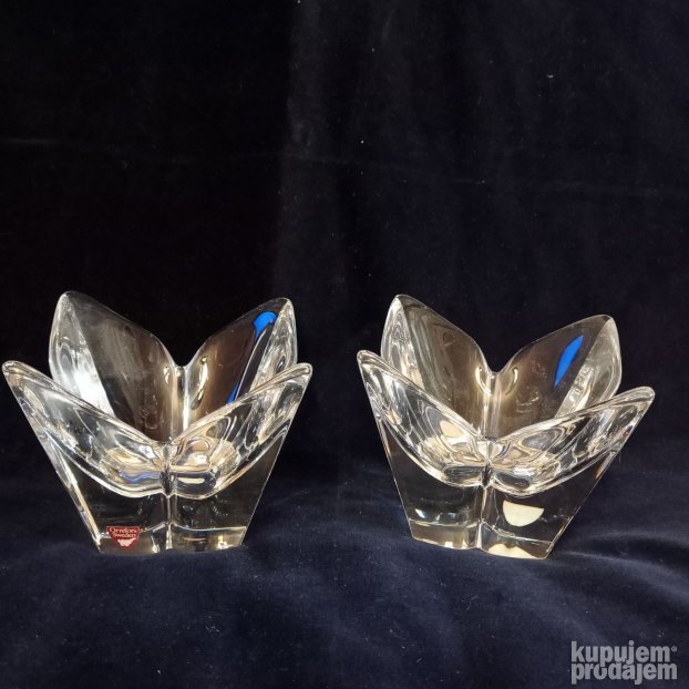 Kristal lotus potpisan snizene 3000 din.