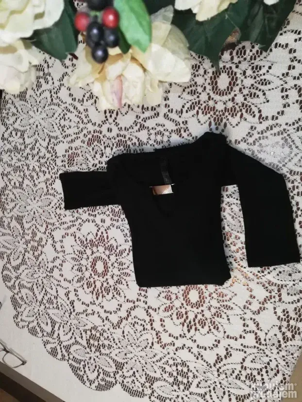crn džemper bluza EVAROZA vel.S-M