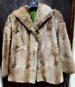 Ženska bunda od prirodnog krzna PELZ ENDERS vel. M/L-BIZAM!