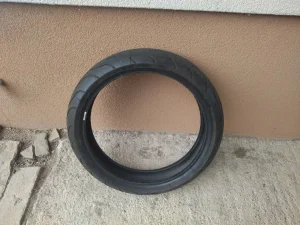 120/60 - 17 Michelin Power 2CT Prednja guma