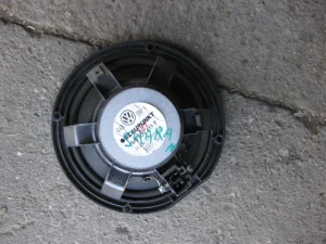 Saran zvucnici polovni ispravni originalni