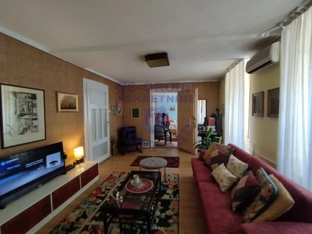 Spens, 4.0 četvorosoban, 115 m²