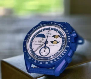 Omega x Swatch Snoopy Mission To Earthphase Moonshine Gold