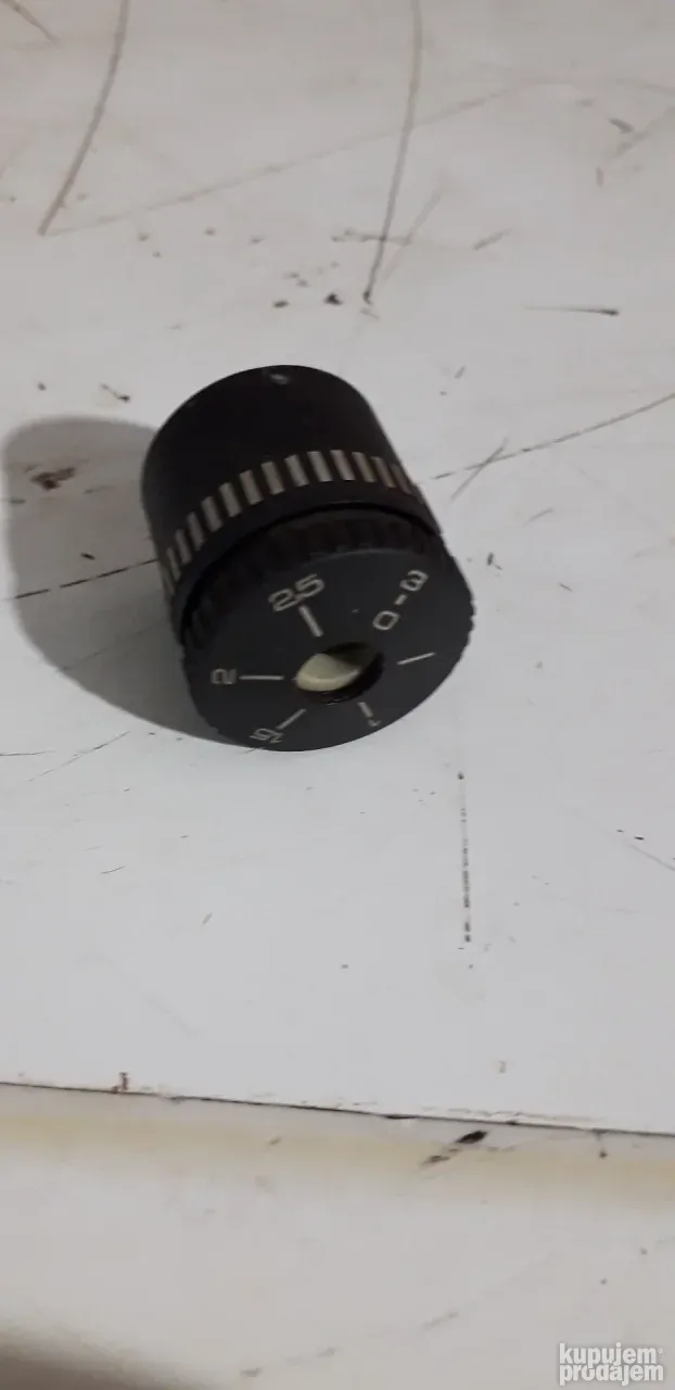 Teg za gramofon Dual