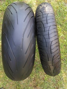 Moto gume 180/55/17 i 120/70/17 god 2014/2013