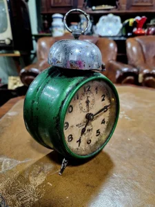 Stari sat Junghans sa pocetka 1900- te godine, ispravan