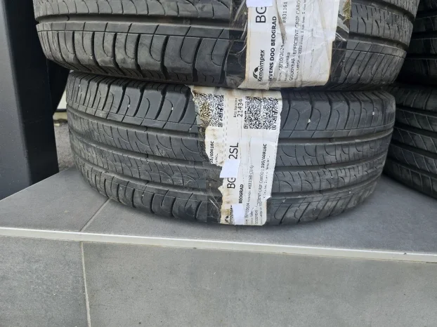 polovne letnje gume 195/60 r 16c goodyear 4kom