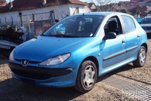 pezo 206 vrata,hauba,krila,branici