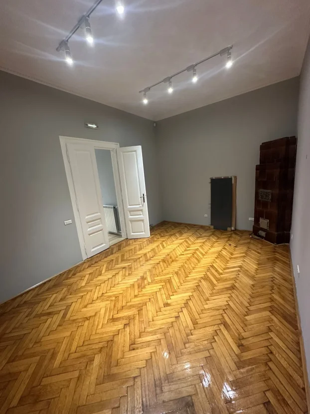 Francuska, Trg Republike, 1.0 jednosoban, 44 m²