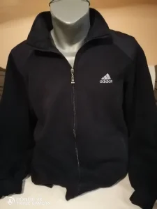 crni duks sa kapuljačom, Turska