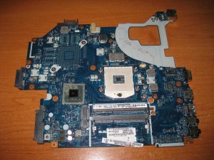 Neispravna maticna ploca za Acer Aspire E1-571