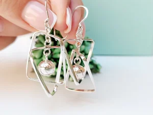 Srebrne mindjuse moderne prelepe,PRAVO SREBRO.925