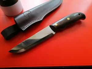 HELLE kvalitetan lovacki noz