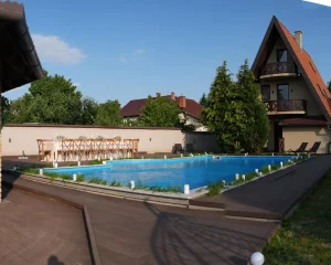 Banstol, Inđija, Čortanovci, 5+ petosobna, 103 m²