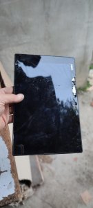 tablet sony xpreria 10" crni za delove