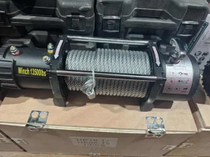 Vitlo 13500lbs 27m sajla 12v