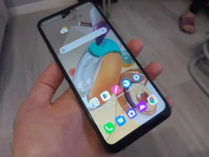 LG K41s