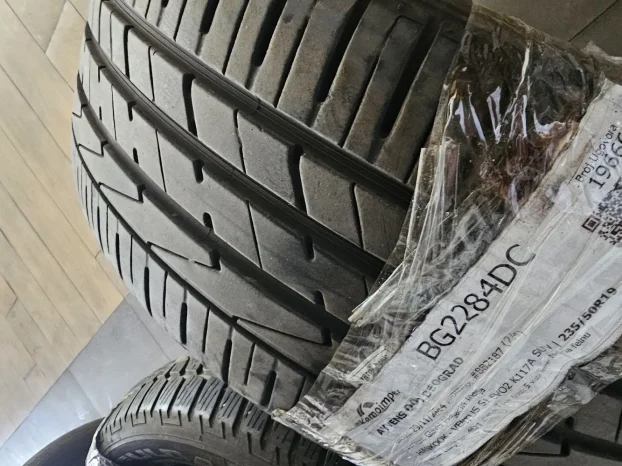 polovne letnja guma 235/50 r 19 hankook 1kom raspar