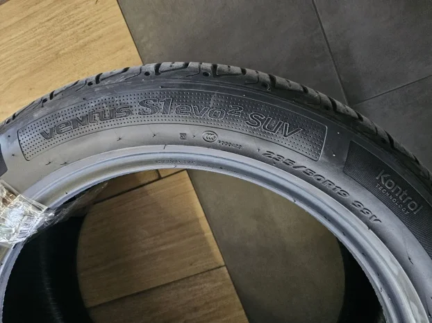 polovne letnja guma 235/50 r 19 hankook 1kom raspar