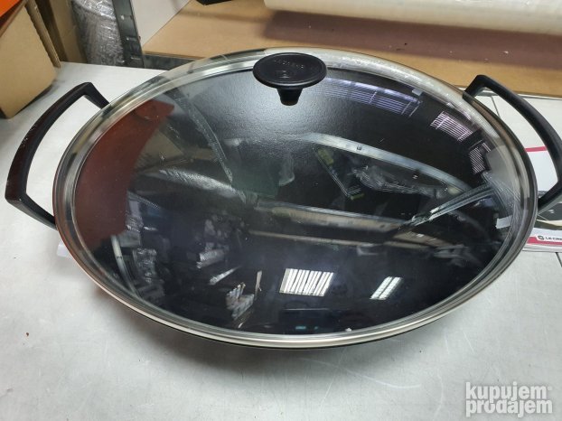 Le Creuset Vok od livenog gvožđa sa staklenim poklopcem 36c