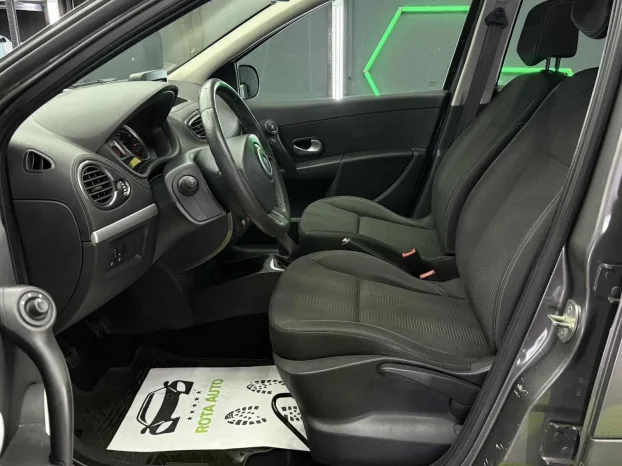 2010 Renault Clio 1.5