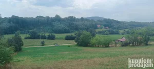 Plac zemljiste 38a selo Nemenikuce Kosmaj