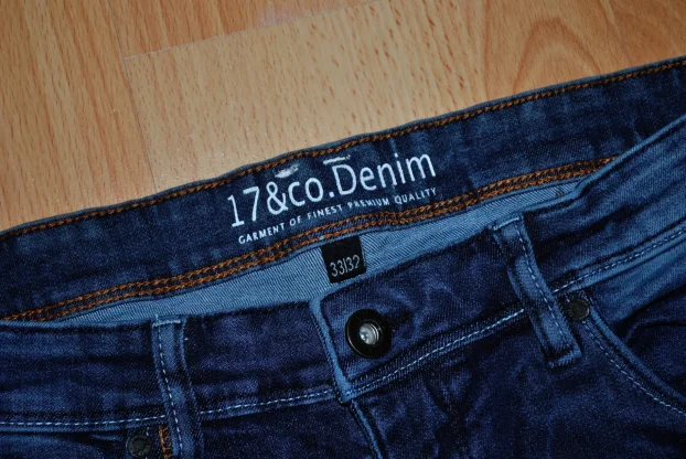 Orig. 17 & CO muške farmerke W33 L32, PRELEPE