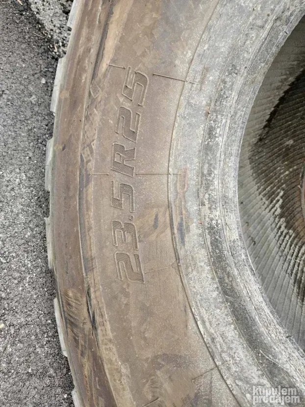 Gume 23.5 R25