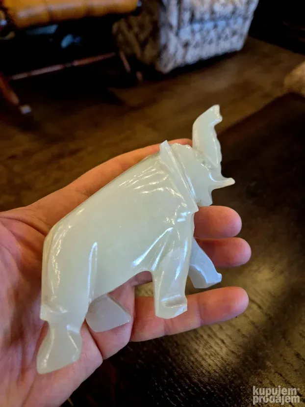 Mali slon od oniksa, mir u kuci, 16 cm