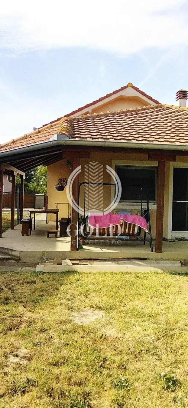 Maršala Žukova, Adice, 5+ petosobna, 126 m²