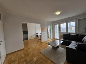 Kruševac, Širi centar, 3.0 trosoban, 85 m²