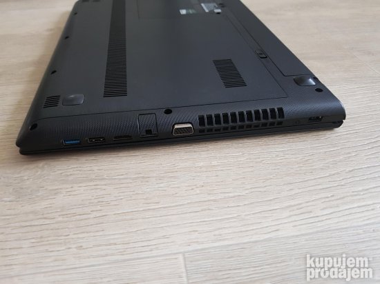 Lenovo 15.6" SLIM AMD A8-6410/8GB/256GB SSD/2 GRAFIKE/Bat 4H