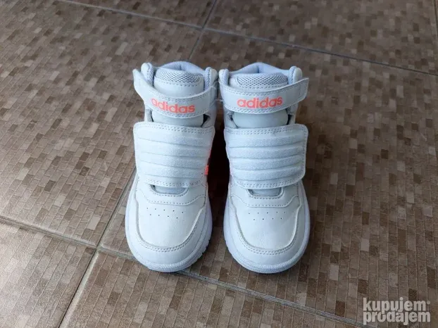 Duboke Adidas patike za devojčicu broj 26