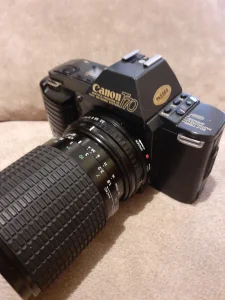 Canon T70 snizen sa 40e na 3800d !